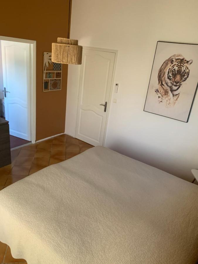 Les Palmiers Otel Le Muy Dış mekan fotoğraf